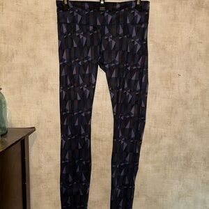 Geometric Patterned Leggings